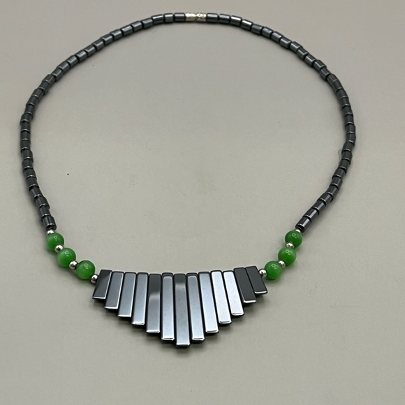 Jewelry - Green and Black Hematite Beaded Necklace with Elegant Design